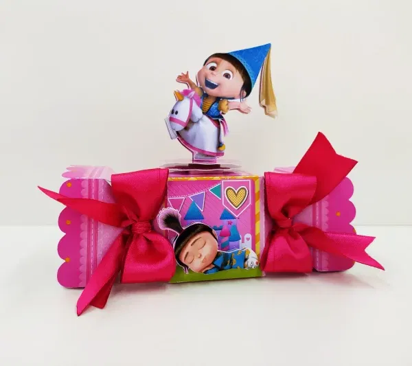 Conjunto de arquivos digitais tema Agnes para festas para imprimir e recortar nos formatos Studio, PNG e PDF para máquinas de corte.