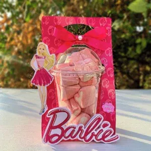 Arquivo digital para personalização de copo bolha tema Barbie no formato PDF, ideal para decoração de festas e lembrancinhas infantis recortadas à mão.