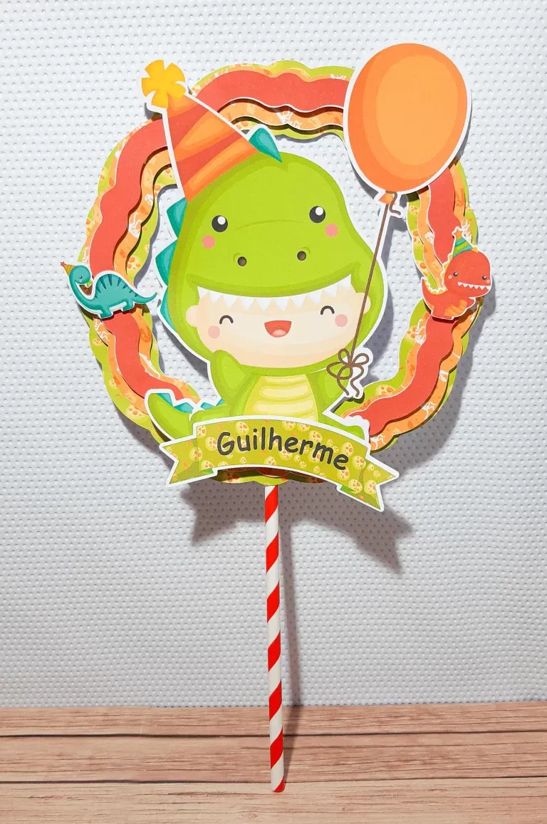 Arquivo para topo de bolo e itens de decoração tema Dinossauros nos formatos Studio e PDF, pronto para imprimir e recortar na Silhouette ou tesoura.