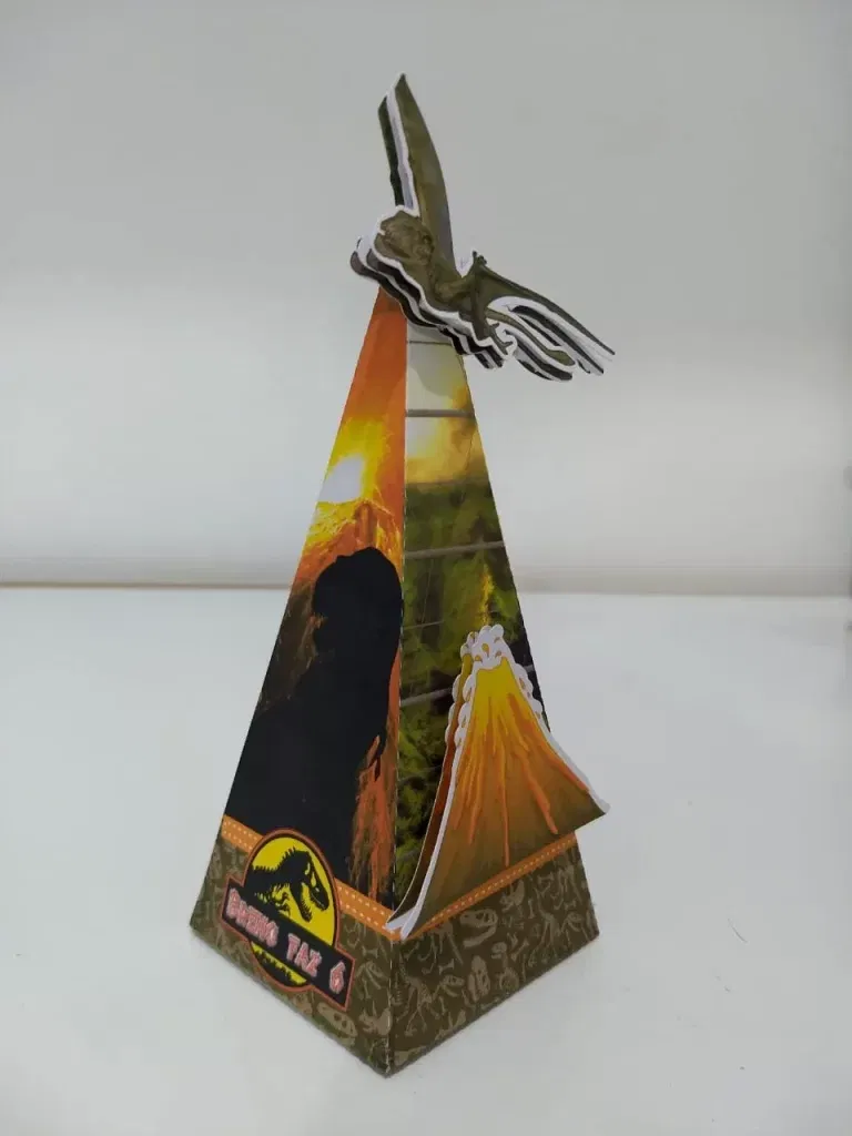 Arquivo de corte digital tema Jurassic Park nos formatos Studio e PDF para máquinas Silhouette ou tesoura, ideal para personalizados de luxo e festas infantis.