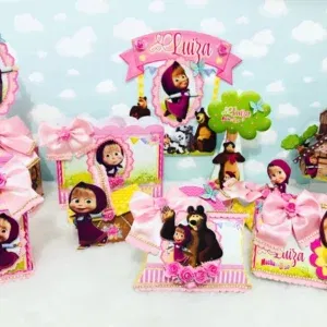 Arquivo de corte digital tema Masha e o Urso nos formatos Studio e PDF para máquinas Silhouette ou tesoura, ideal para decoração de festas e personalizados.