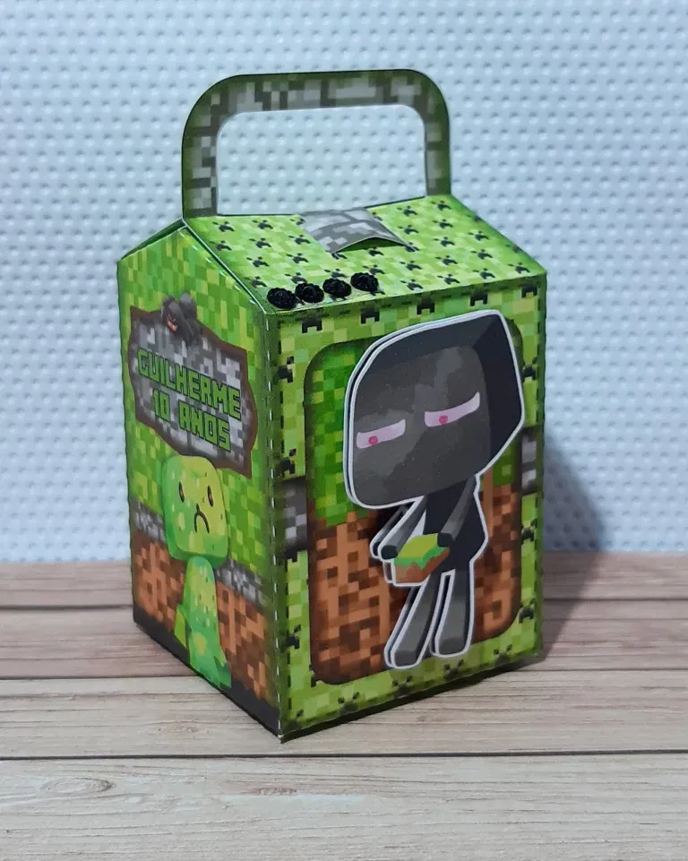 Arquivo de corte para caixa estruturada tema Minecraft nos formatos Studio e PDF, ideal para lembrancinhas de festas de aniversário.