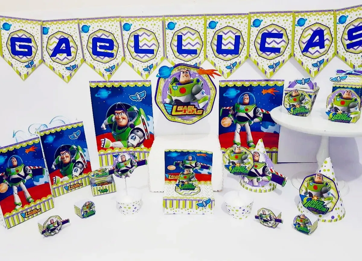 Arquivo digital para centro de mesa tema Buzz Lightyear nos formatos Studio e PDF para imprimir e recortar na Silhouette ou tesoura.