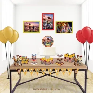 Arquivo digital para centro de mesa tema Toy Story nos formatos Studio e PDF para imprimir e recortar na Silhouette ou tesoura.