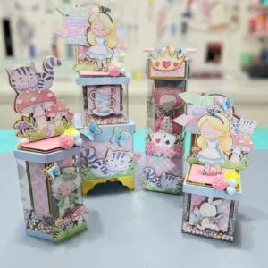 Arquivo de corte digital tema Alice no País das Maravilhas nos formatos Studio e PDF para máquinas Silhouette ou tesoura, ideal para decoração de festas luxuosas e chá de bebê.