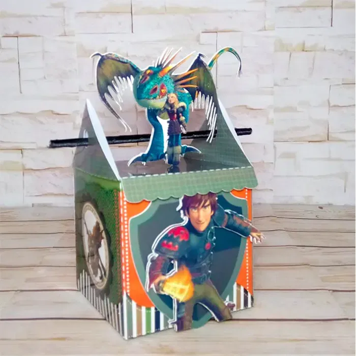 Arquivo para topo de bolo e itens de decoração Como Treinar Seu Dragão nos formatos Studio e PDF, pronto para imprimir e recortar na Silhouette.