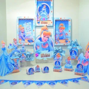 Conjunto de arquivos digitais tema Cinderela Luxo para imprimir e recortar nos formatos Studio, PNG e PDF para topo de bolo e enfeites.