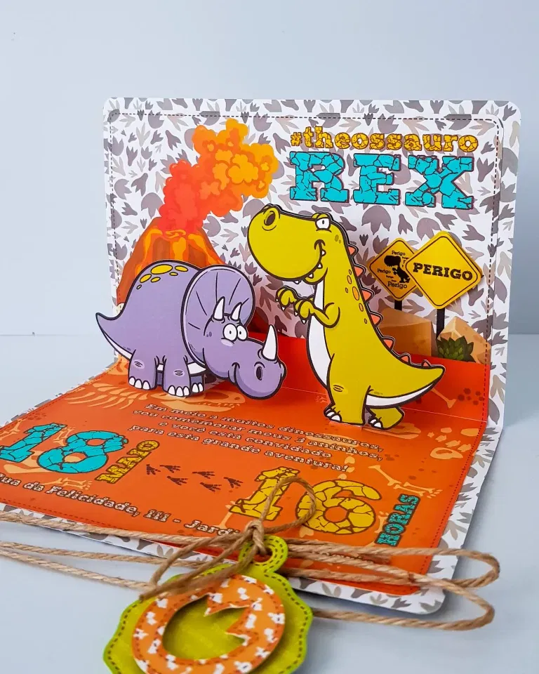 Arquivo para topo de bolo e itens de decoração tema Dinossauro nos formatos Studio, PNG e PDF, pronto para imprimir e recortar na Silhouette.