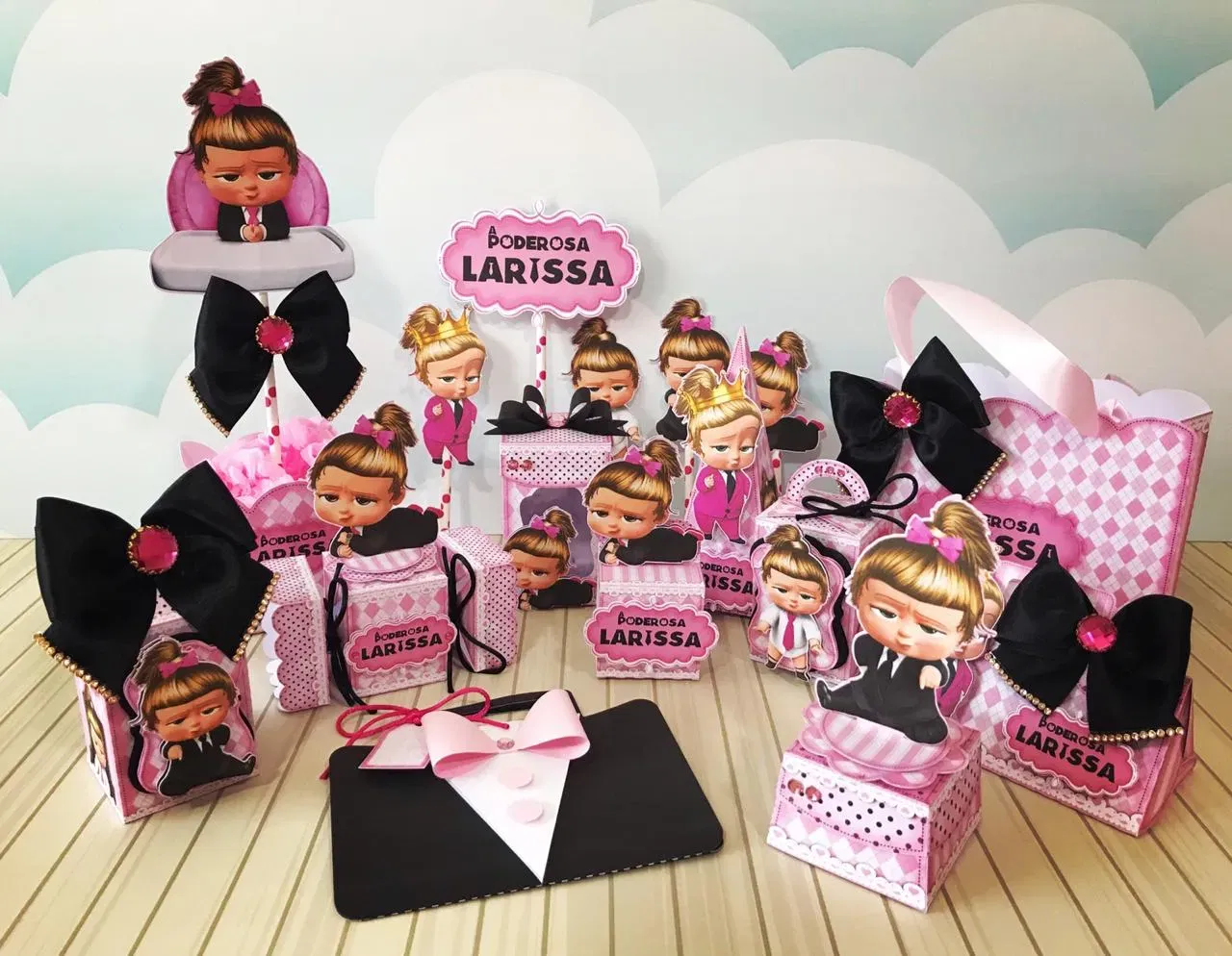 Arquivo digital tema Poderosa Chefinha nos formatos Studio, PNG e PDF para topo de bolo e itens de decoração para imprimir e recortar.