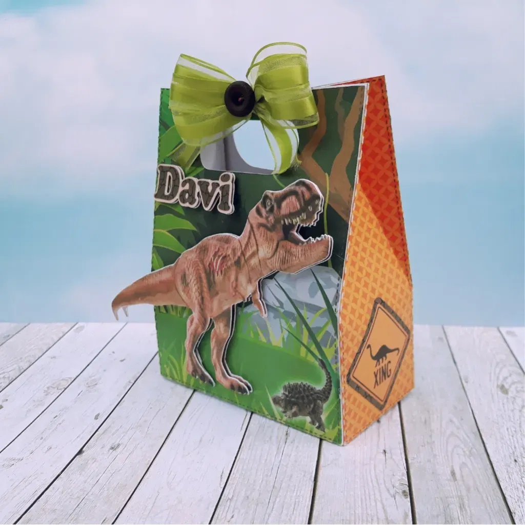 Molde de topo de bolo temático Dinossauro Rex nos formatos Studio e PDF para impressão em alta resolução e decoração de festas.