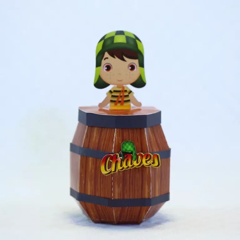 Arquivo de corte digital tema Chaves simples nos formatos Studio e PDF para máquinas Silhouette ou tesoura, ideal para decoração económica de festas infantis.