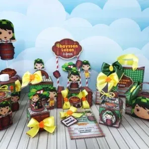 Arquivo de corte digital tema Turma do Chaves para decoração de festa infantil no formato Studio para máquinas Silhouette, ideal para personalizados e lembrancinhas.