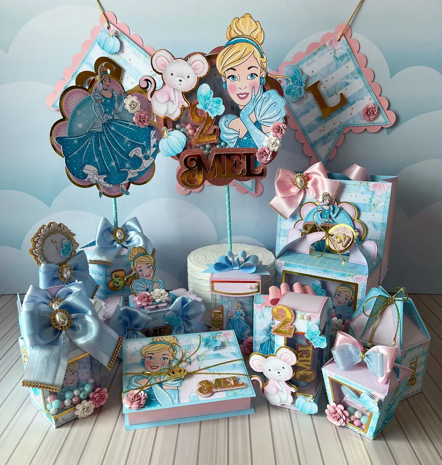 Enfeite de Mesa Cinderela Studio Png e Pdf