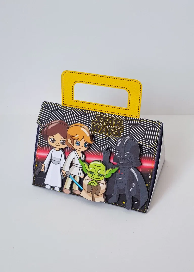 Moldes digitais de decoração tema Star Wars nos formatos Studio, PNG e PDF para impressão de alta resolução e personalizados de festas infantis.