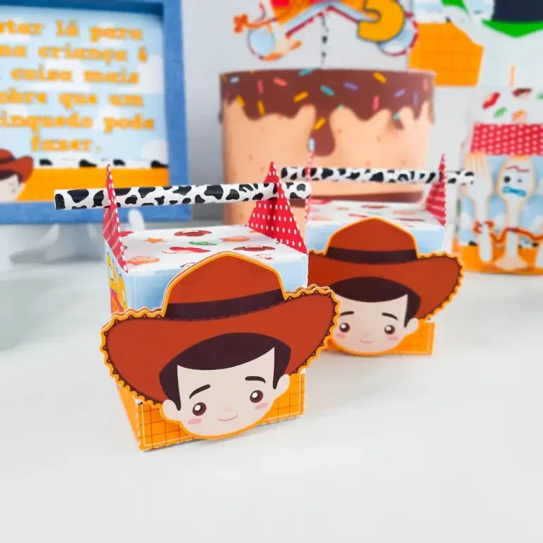 Arquivo de corte digital para topper de bolo e itens de decoração tema Toy Story nos formatos Studio e PDF para Silhouette e tesoura.