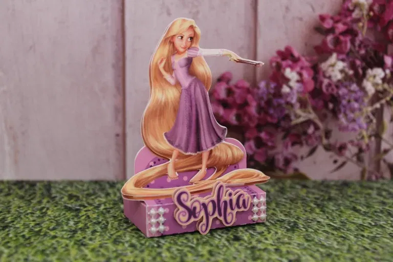 Arquivo de corte Silhouette para caixa e decoração de aniversário Enrolados no formato Studio, ideal para personalizados de luxo e festas temáticas.