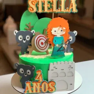 Arquivo digital de topo de bolo da Princesa Valente no formato Studio para máquinas de corte Silhouette, ideal para decoração de festas e aniversários infantis.