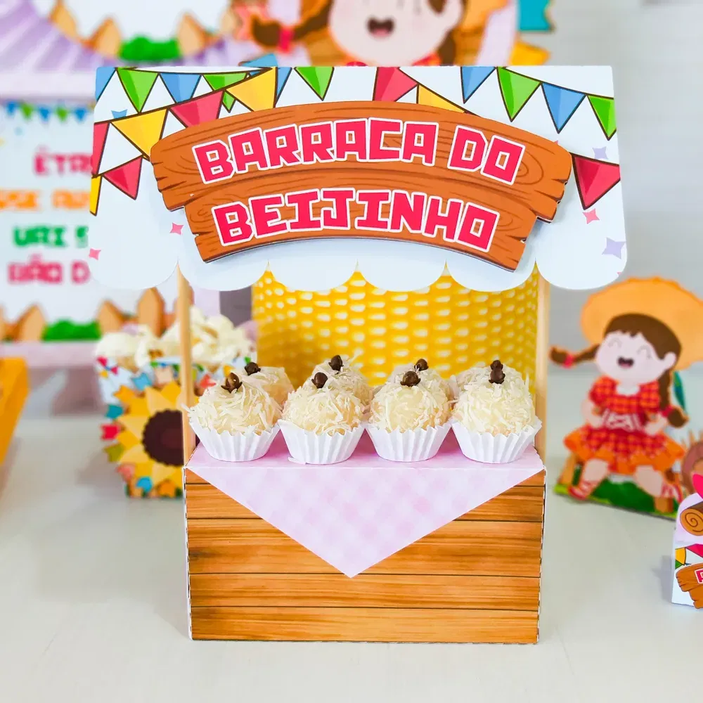 Arquivo para topo de bolo e itens de papelaria tema aniversário festa junina nos formatos Studio e PDF, pronto para imprimir e recortar.