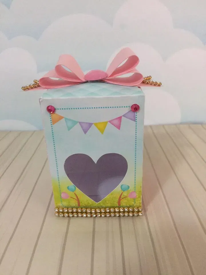 Arquivo de corte digital tema aniversário de unicórnio simples nos formatos Studio e PDF para máquinas Silhouette ou tesoura, ideal para personalizados práticos.