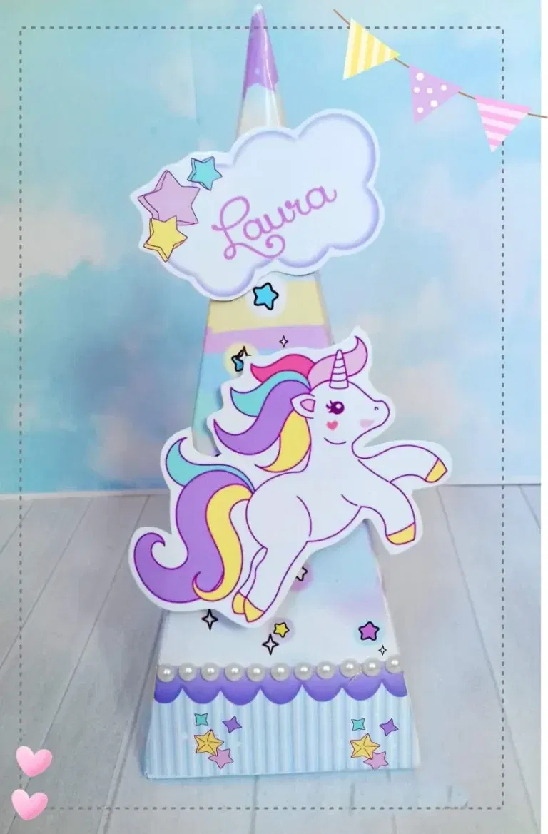 Molde de topo de bolo temático Unicórnio no formato Studio para Silhouette, com elementos em camadas 3D para decoração de festas.