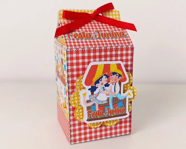 Arquivo de corte para enfeite de mesa e decoração temática de festa junina nos formatos Studio e PDF, ideal para festas de luxo e eventos.