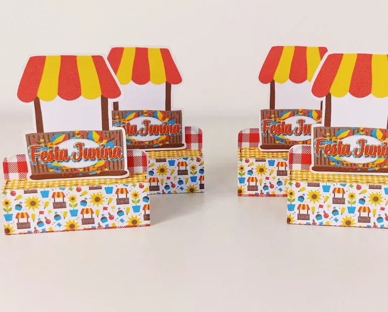 Arquivo de corte digital tema arranjo de mesa de festa junina nos formatos Studio e PDF para máquinas Silhouette ou tesoura, ideal para personalizados de luxo.