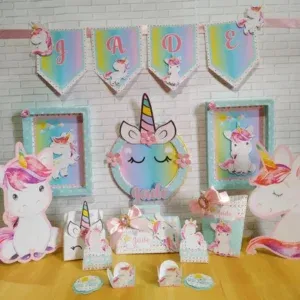 Moldes digitais de decoração para festa infantil de unicórnio simples nos formatos Studio, PNG e PDF para impressão rápida e personalizados de festas em casa.