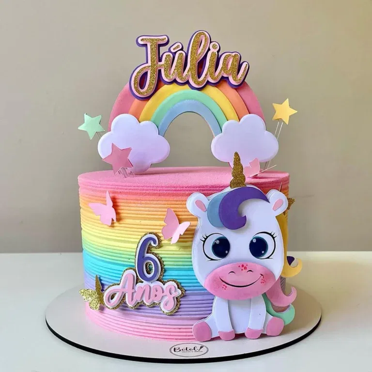 Topo de Bolo Unicornio e Arco Iris Studio